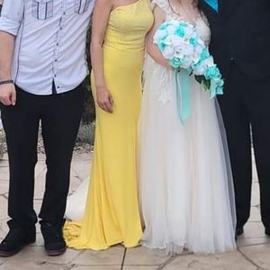 Prom/bridesmaid MOB dress yellow.